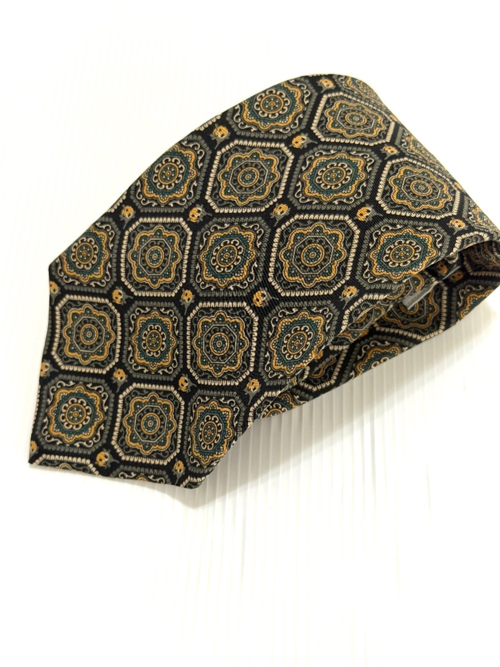 Vintage Yves Saint Laurent Silk Medallion Necktie 3.75” Gold Green YSL